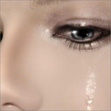 流泪女生_www.qqtu8.net