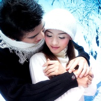 雪中的温馨浪漫_www.qqtu8.net